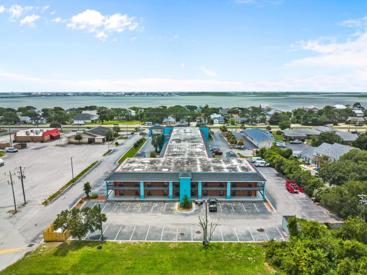 Garnet Inn & Suites, Morehead City Near Atlantic Beach 外观 照片