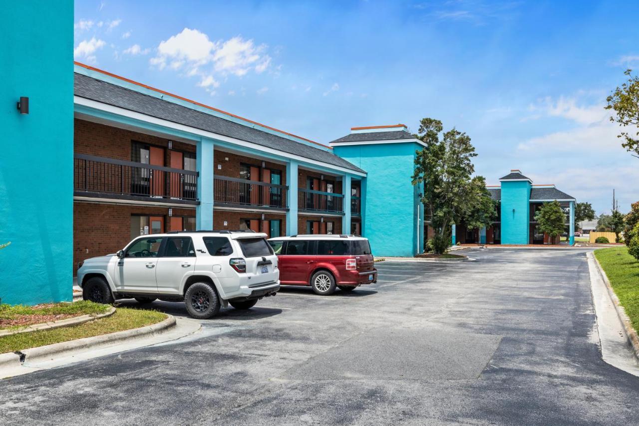 Garnet Inn & Suites, Morehead City Near Atlantic Beach 外观 照片