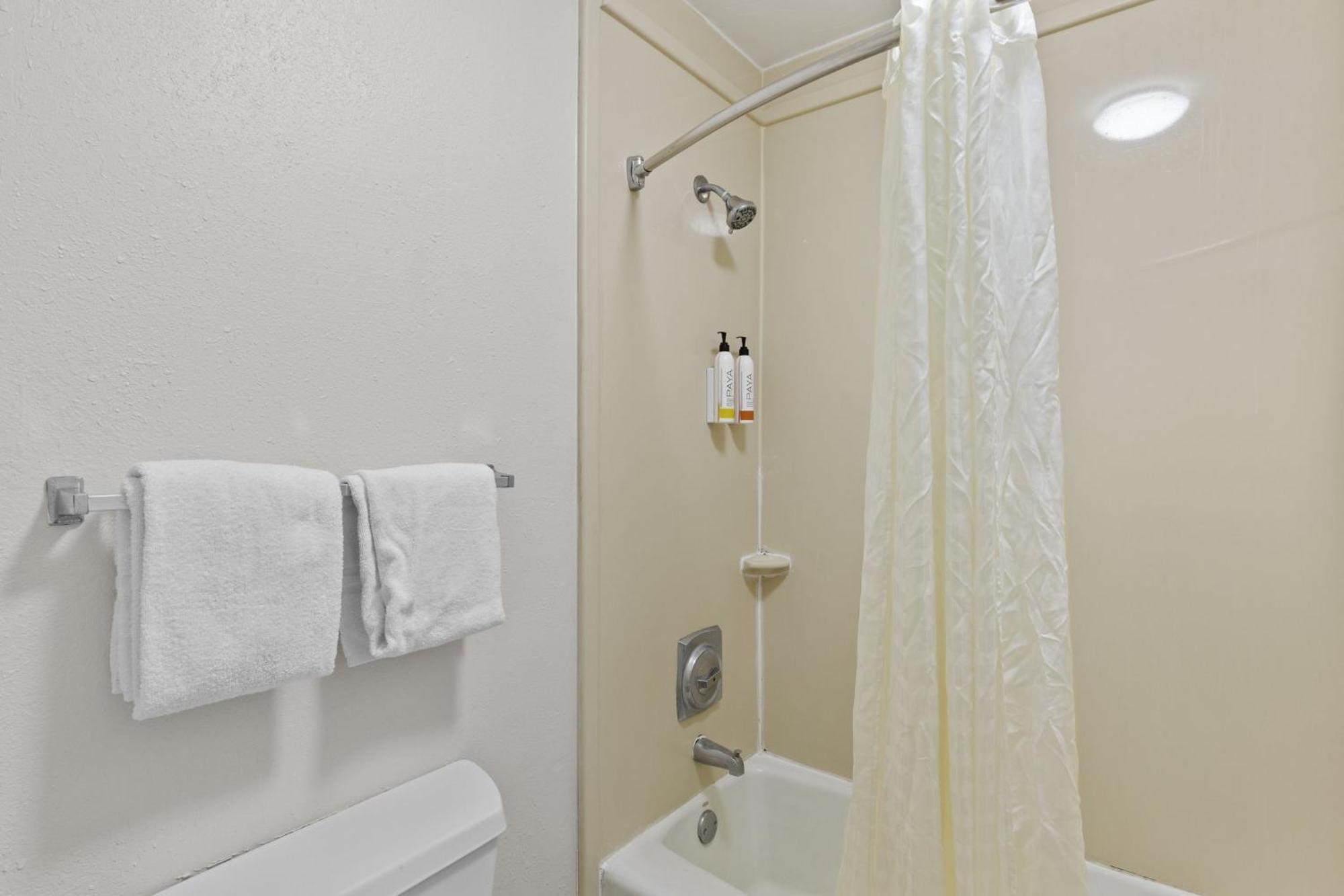 Garnet Inn & Suites, Morehead City Near Atlantic Beach 外观 照片