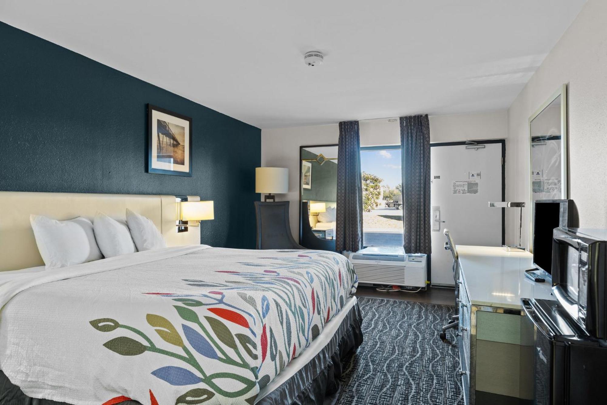 Garnet Inn & Suites, Morehead City Near Atlantic Beach 外观 照片